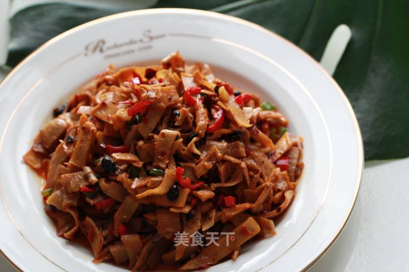 Lao Gan Ma Crisp Bamboo Shoots recipe