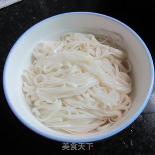 Capers and Lean Pork Noodles recipe