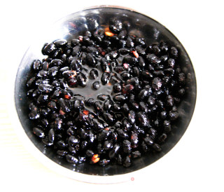Vinegar Soaked Black Beans recipe