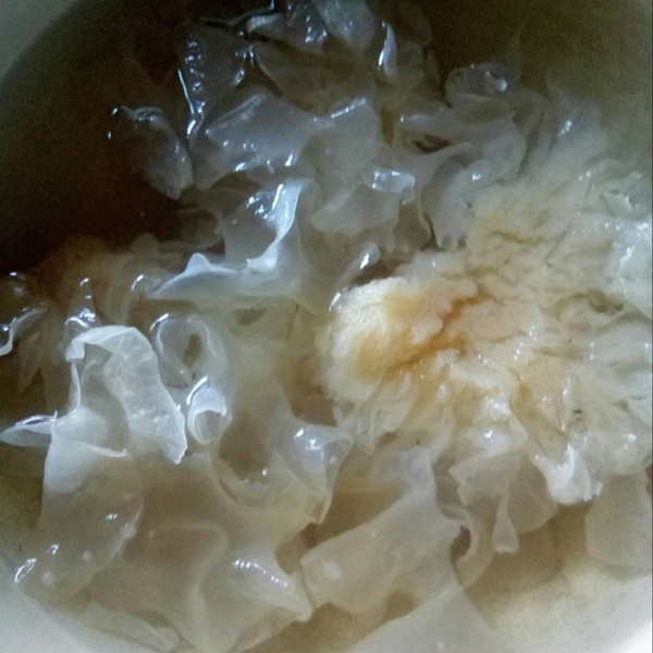 Lotus Seed Longan Tremella Congee recipe