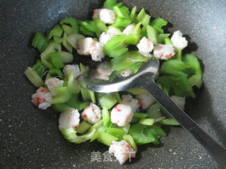 Stir-fried Celery with Shrimp Balls recipe