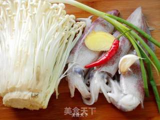 Steamed Golden Needle Squid Rings recipe