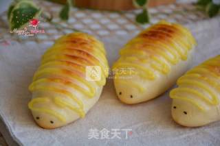 Caterpillar Meat Floss Bread recipe