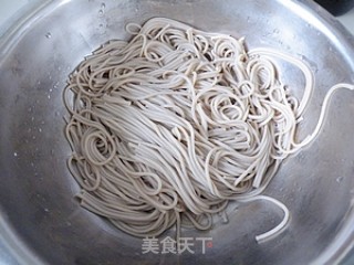 Northwest Dishes-----sauerkraut Fried Noodles recipe