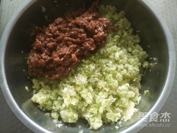 Cabbage Pork Bun recipe