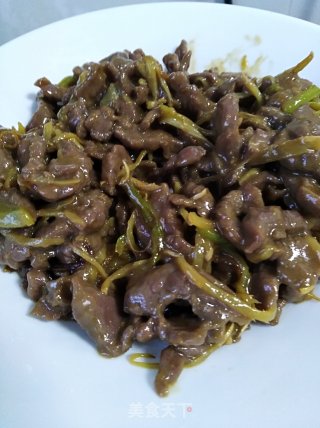 Confinement Meal Series-stir-fried Shredded Beef with Ginger recipe