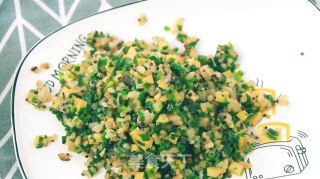 Stir-fried Quinoa Rice with Chives recipe