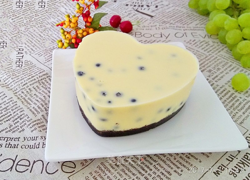 Frozen Yogurt Blueberry Mousse