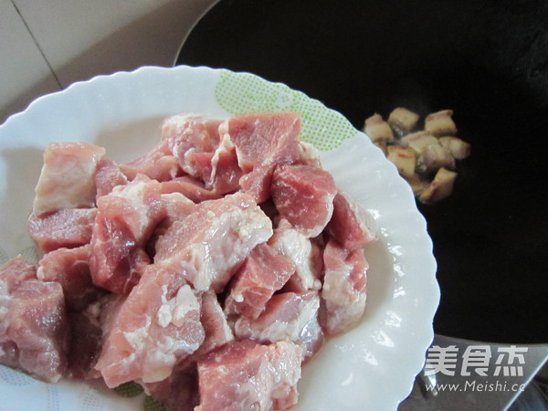 Braised Pork with Oyster Sauce recipe