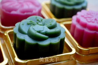 #新良第一节烤大赛# Peach Mountain Skin Moon Cakes recipe