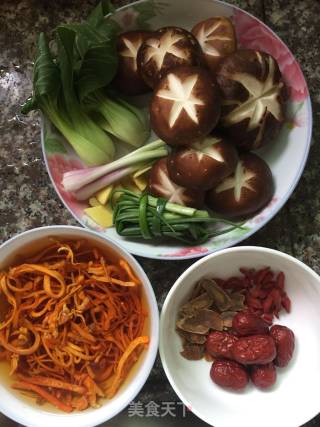 Cordyceps Flower Mushroom Ginseng Chicken Soup recipe