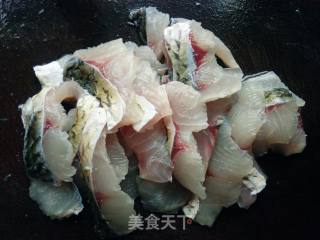 Stewed Grass Carp with Hime Mushroom recipe