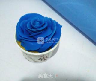 Simulation Blue Enchantress Fondant Cupcakes recipe