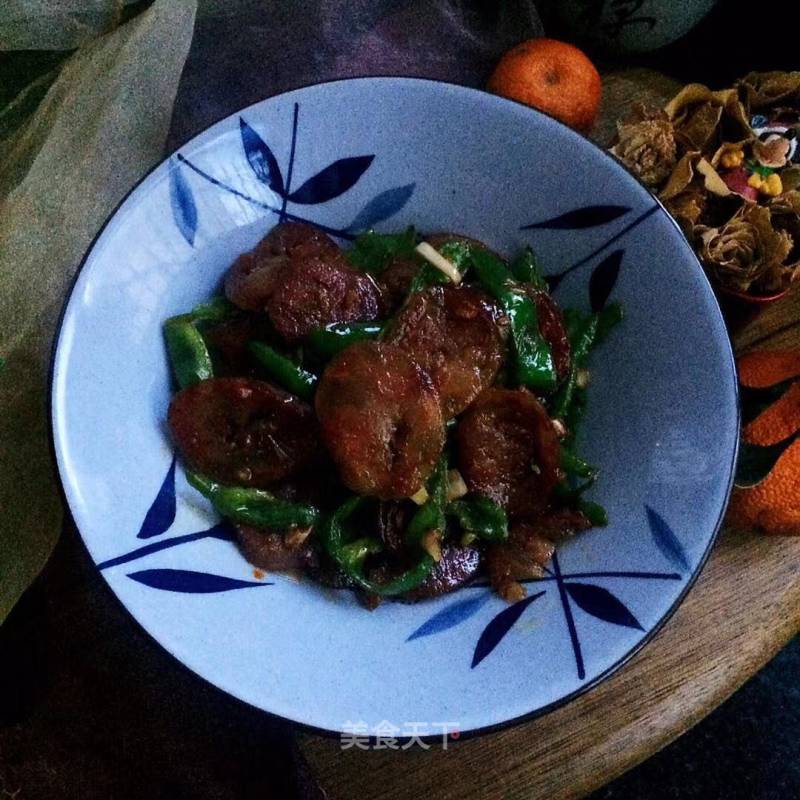 Stir-fried Sausage with Green Peppers recipe