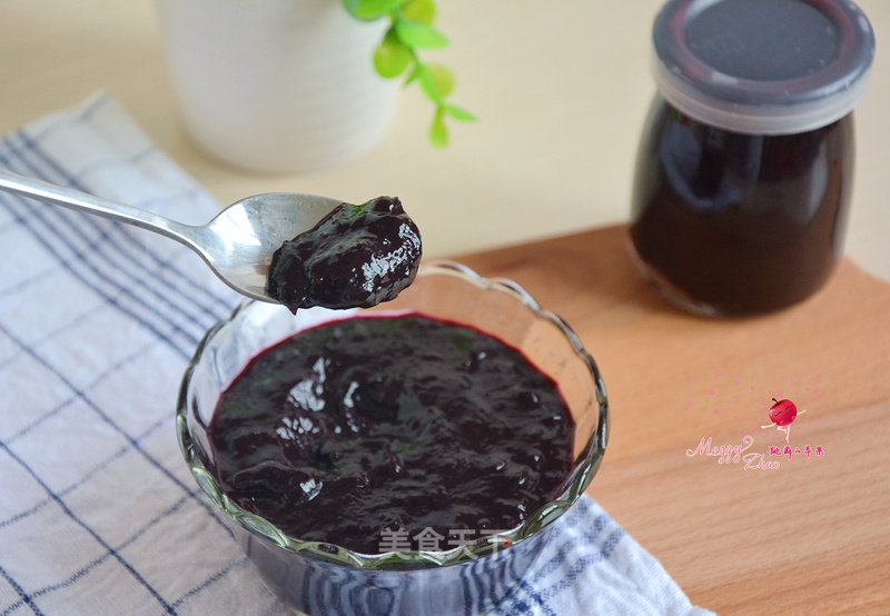 Homemade Blueberry Sauce recipe