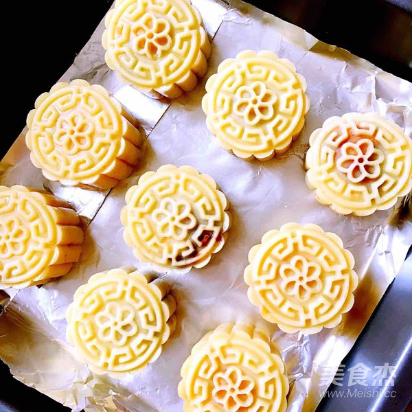 Mid-autumn Moon Cakes recipe