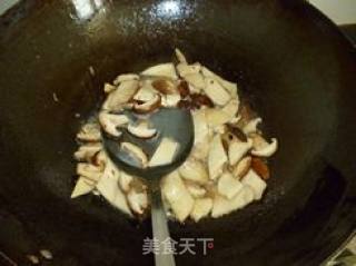 Stir-fried Double Mushroom recipe