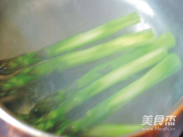 Iced Asparagus recipe