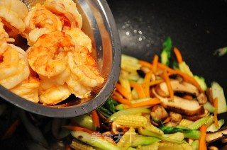 Fried Seafood Udon Noodles with Xo Sauce recipe