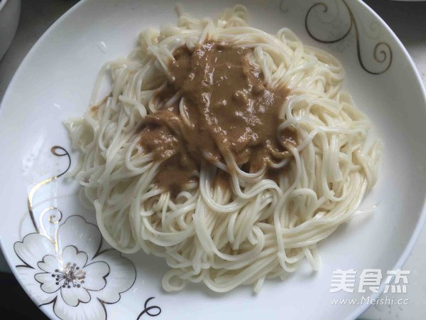 Noodles with Shrimp and Toon Sauce recipe