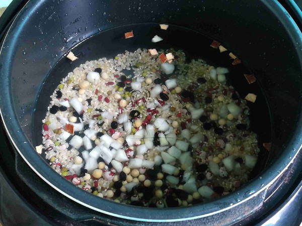 Five Bean Brown Rice Sweet Porridge recipe