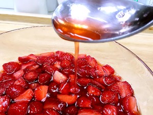 "tinrry Afternoon Tea" Extra Story-strawberry Jam Full of Fleshy recipe