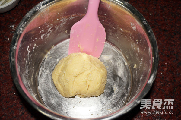 Caramel Almond Cookies recipe