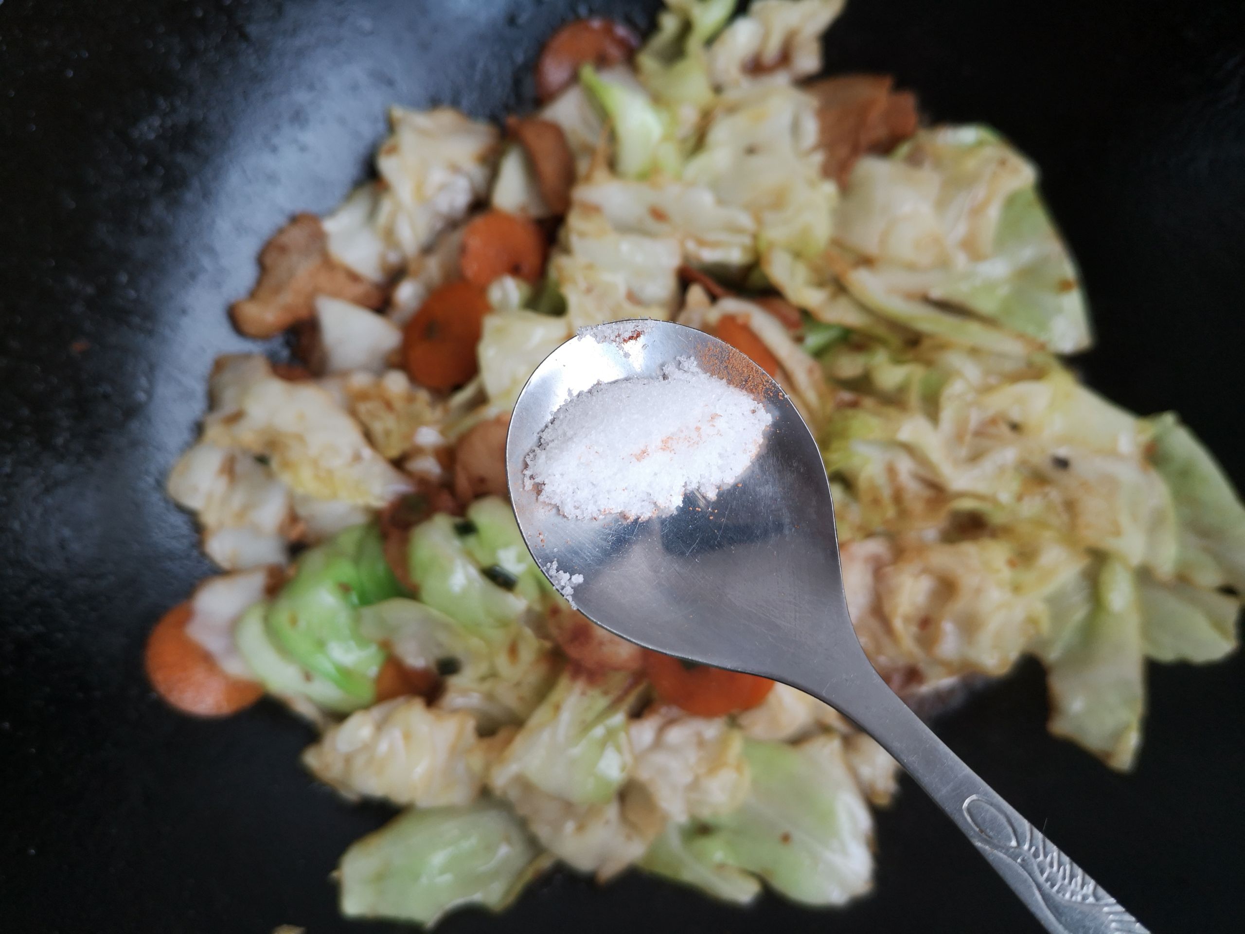 Gluttonous and Delicious Shredded Cabbage, Too Wasteful of Rice recipe