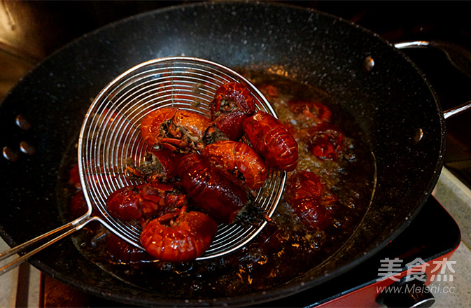 Stir-fried Lobster-the Whole Process of Cleaning Up The Lobster in Detail is Worthy of Your Support recipe