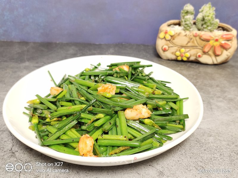 Stir-fried Leek Hearts with Shrimp recipe