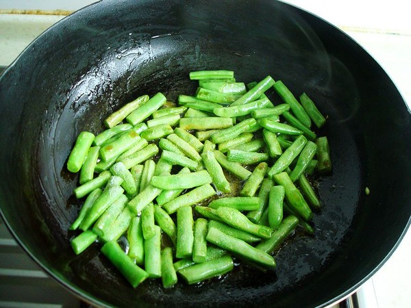 Fried Tripe with Beans recipe