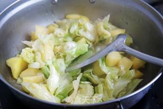 Cabbage Stewed Potatoes recipe