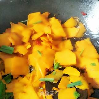 Stir-fried Pumpkin Slices recipe