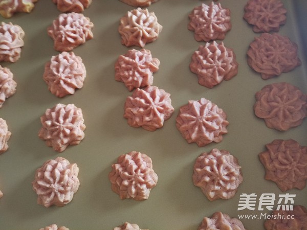 Chrysanthemum Crispy Cookies recipe