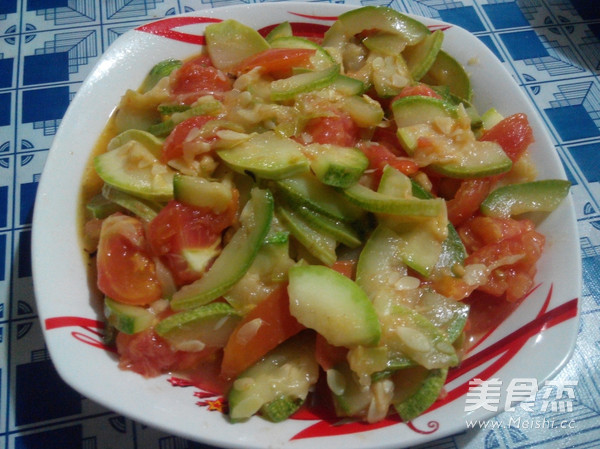 Stir-fried Zucchini with Tomatoes recipe
