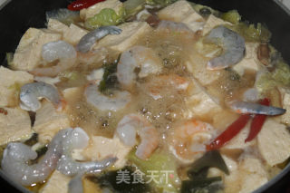 Shrimp, Cabbage, Tofu and Seaweed Soup recipe