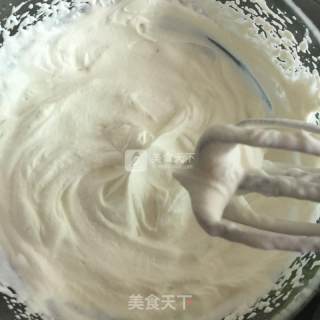 Chiffon Cake Roll (small Four Rolls) recipe