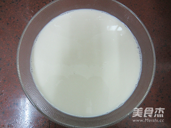Honeysuckle Soy Milk recipe