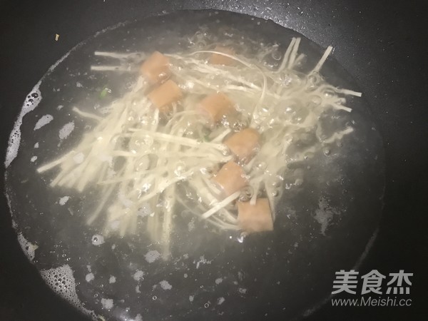 Zhaxin Sausage Noodle Soup recipe