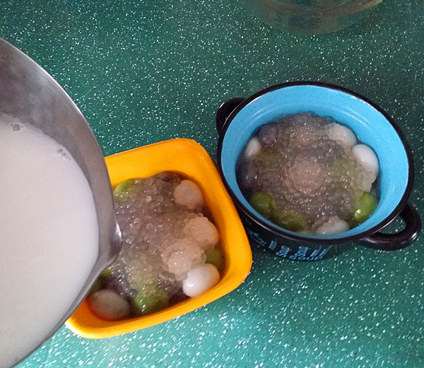 Coconut Milk Sago Small Meatballs recipe