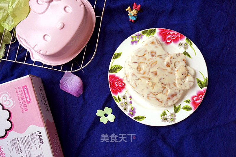 Hello Kitty Rose Milk Pudding recipe