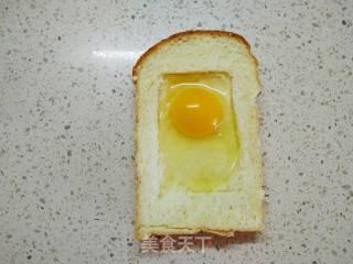 How to Eat Toast ~ Eggs and Cheese Grilled Toast recipe