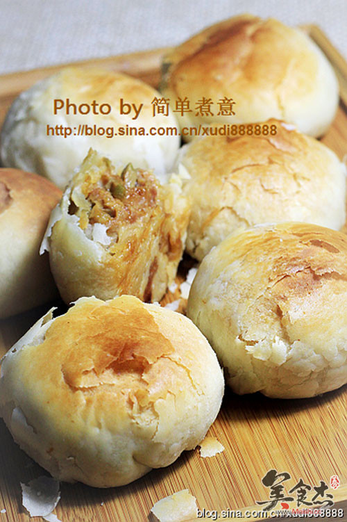 Mustard Fresh Meat Mooncakes recipe