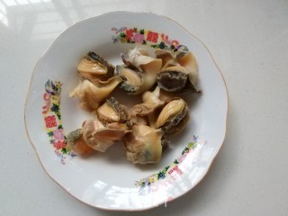 Fried Snails with Black Bean Pepper recipe