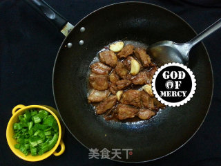 Home-cooked Flavors that You Never Get Tired of = Excellent and Delicious Dry-pot Garlic Pork Ribs in The Cold Winter recipe