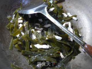 Stir-fried Pork Belly with Seaweed recipe