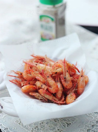 Fried Small River Prawns with Salt and Pepper recipe