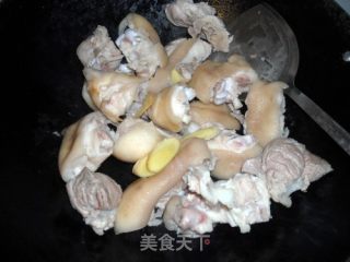 Pork Hand Peanut Pot recipe