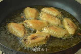 Spicy Hot Pot Chicken Wings recipe