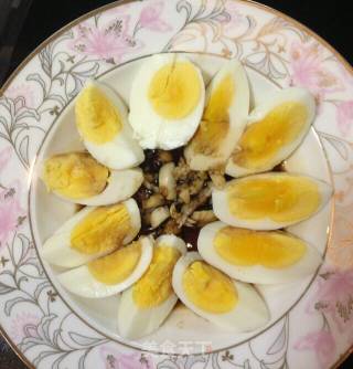 Pouring Boiled Eggs recipe